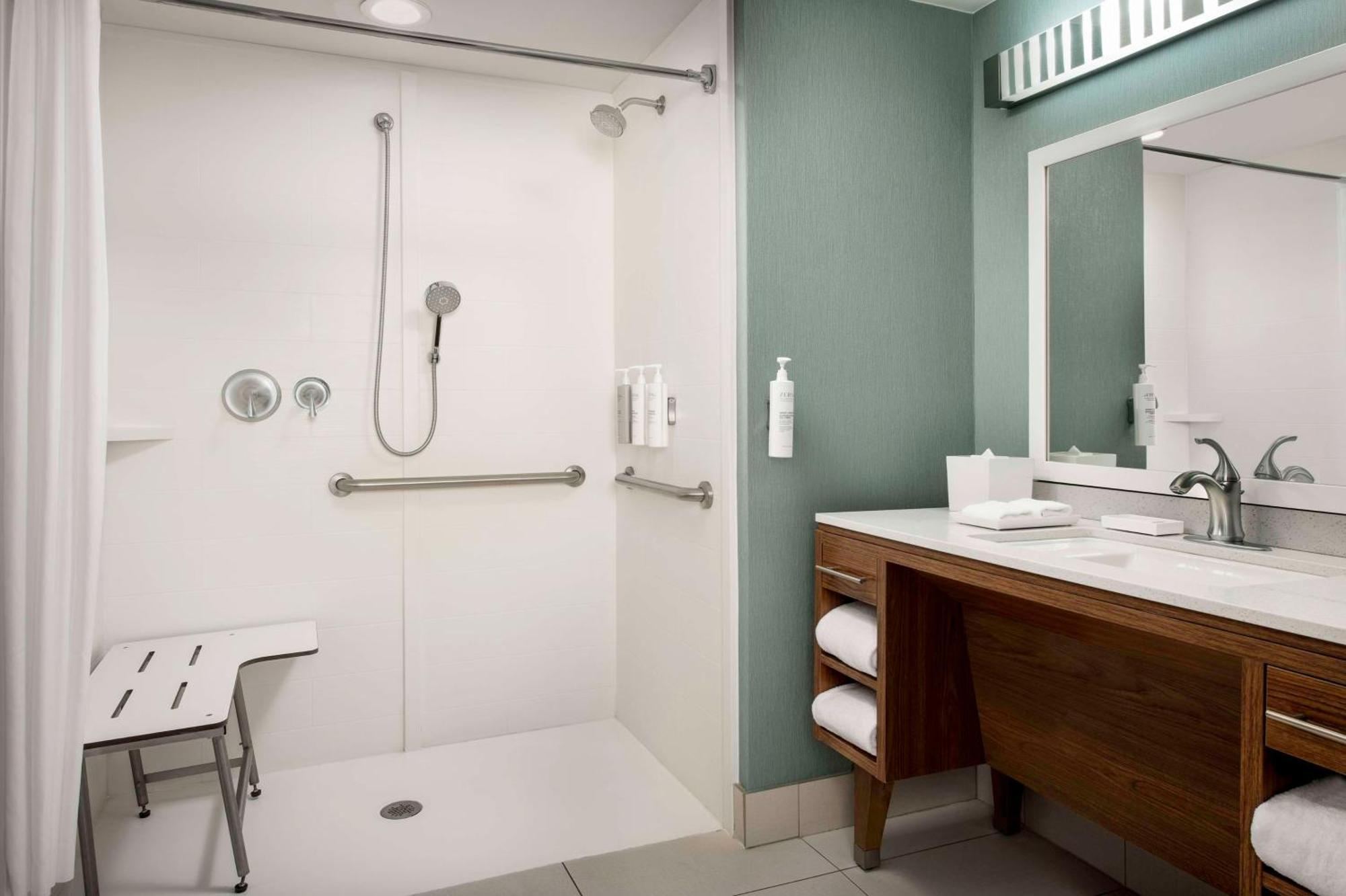 Home2 Suites By Hilton Lexington University / Medical Center Buitenkant foto